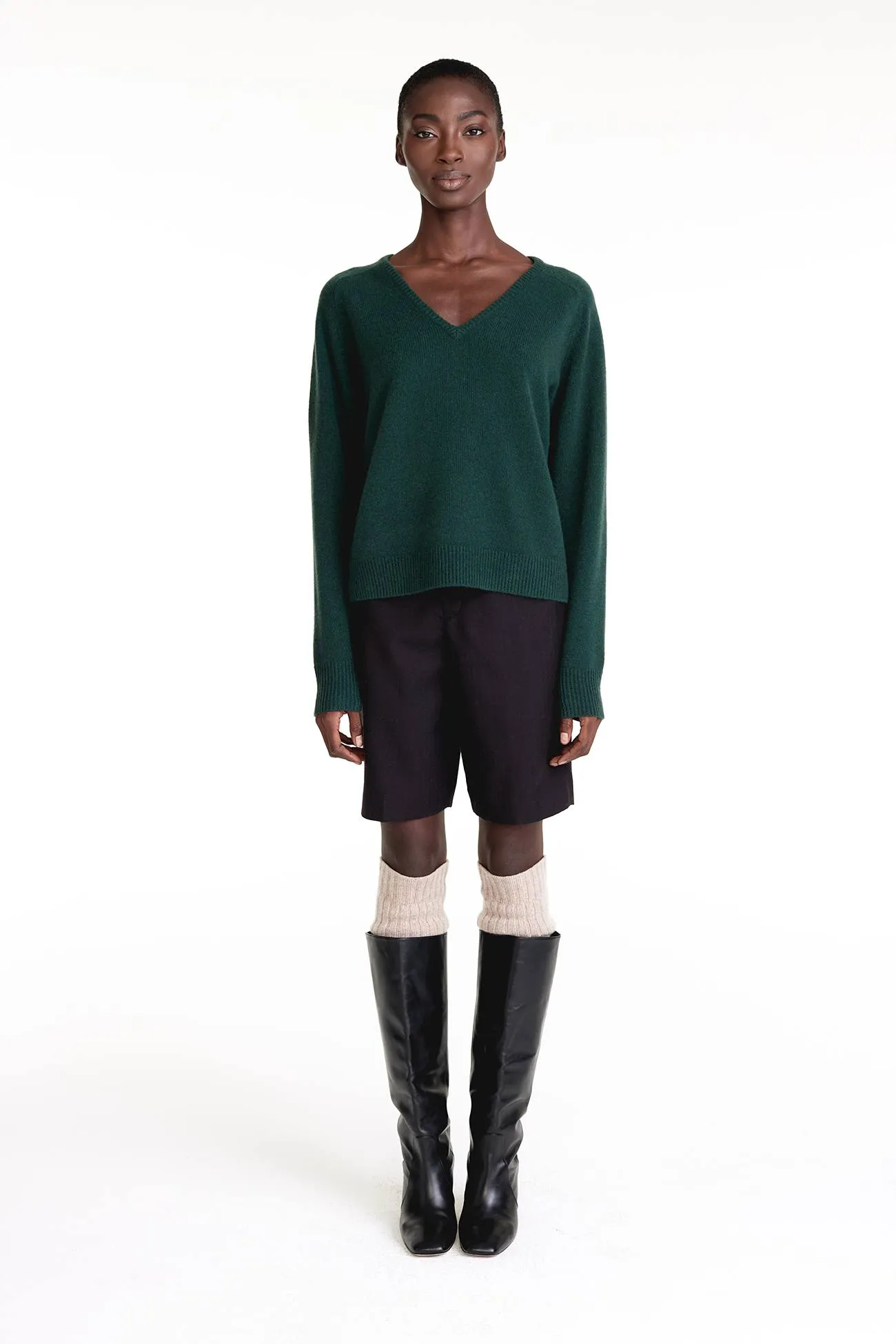 ARIA V-NECK CASHMERE SWEATER