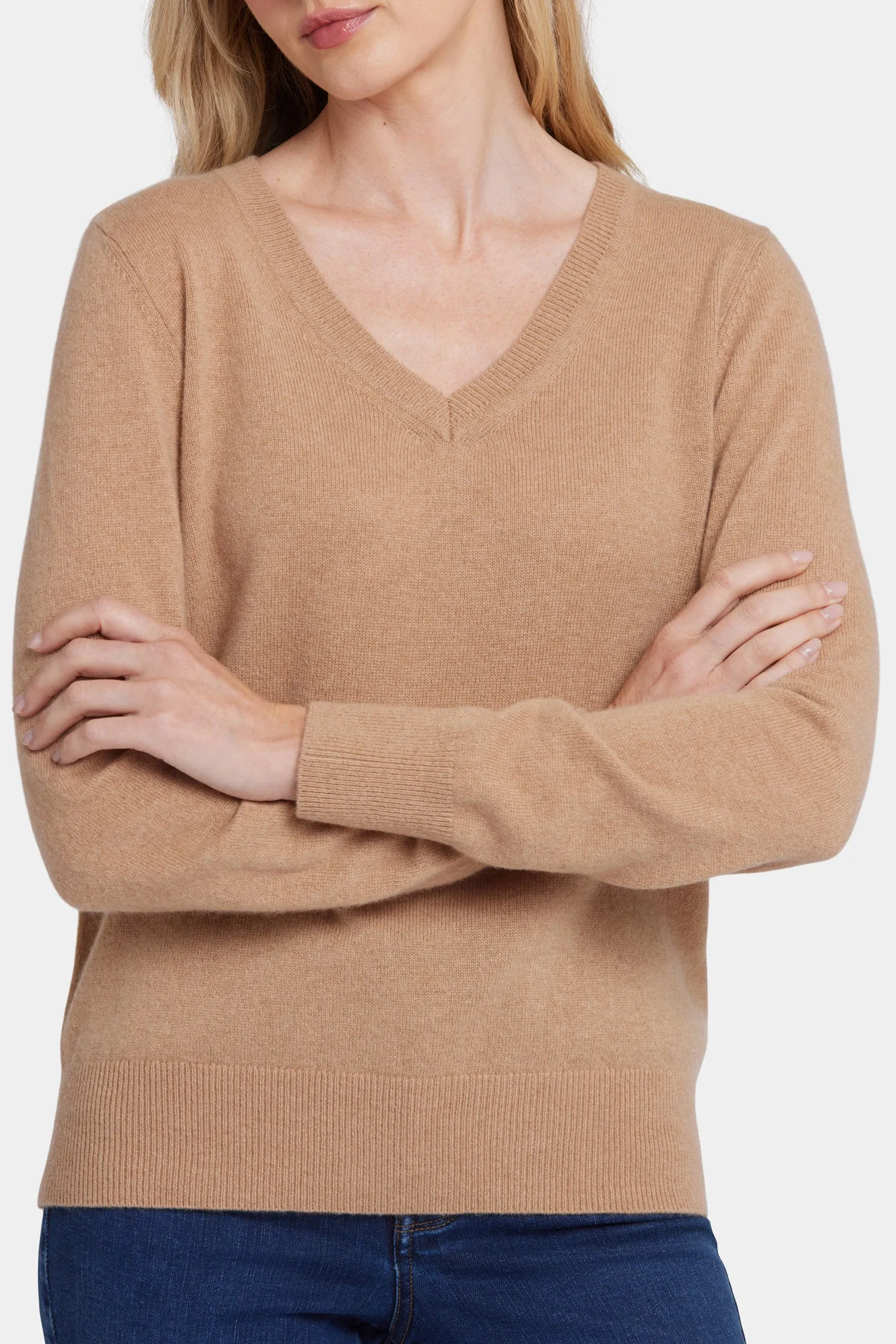 Cashmere Classic V-Neck Sweater - Tan