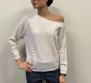 Cortland Park - Night Out Long Sleeve Off The Shoulder Cashmere Top in Snow