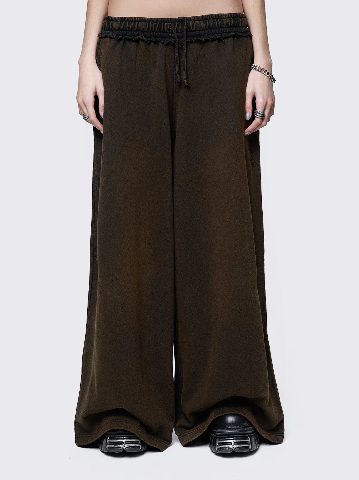 Liv Brown Wash Sweatpants