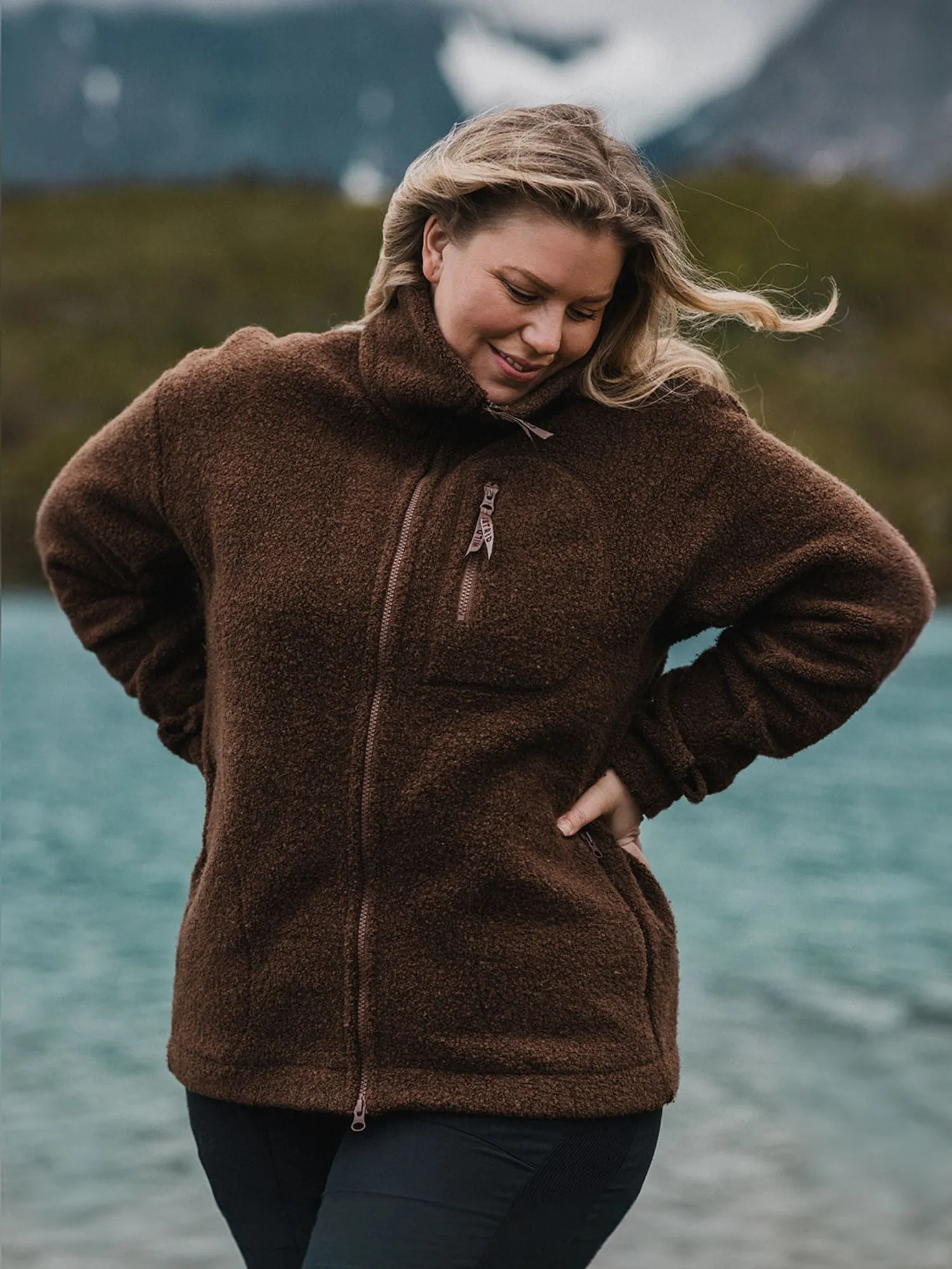Minna Minimalist Wool Fleece Jacket Brown