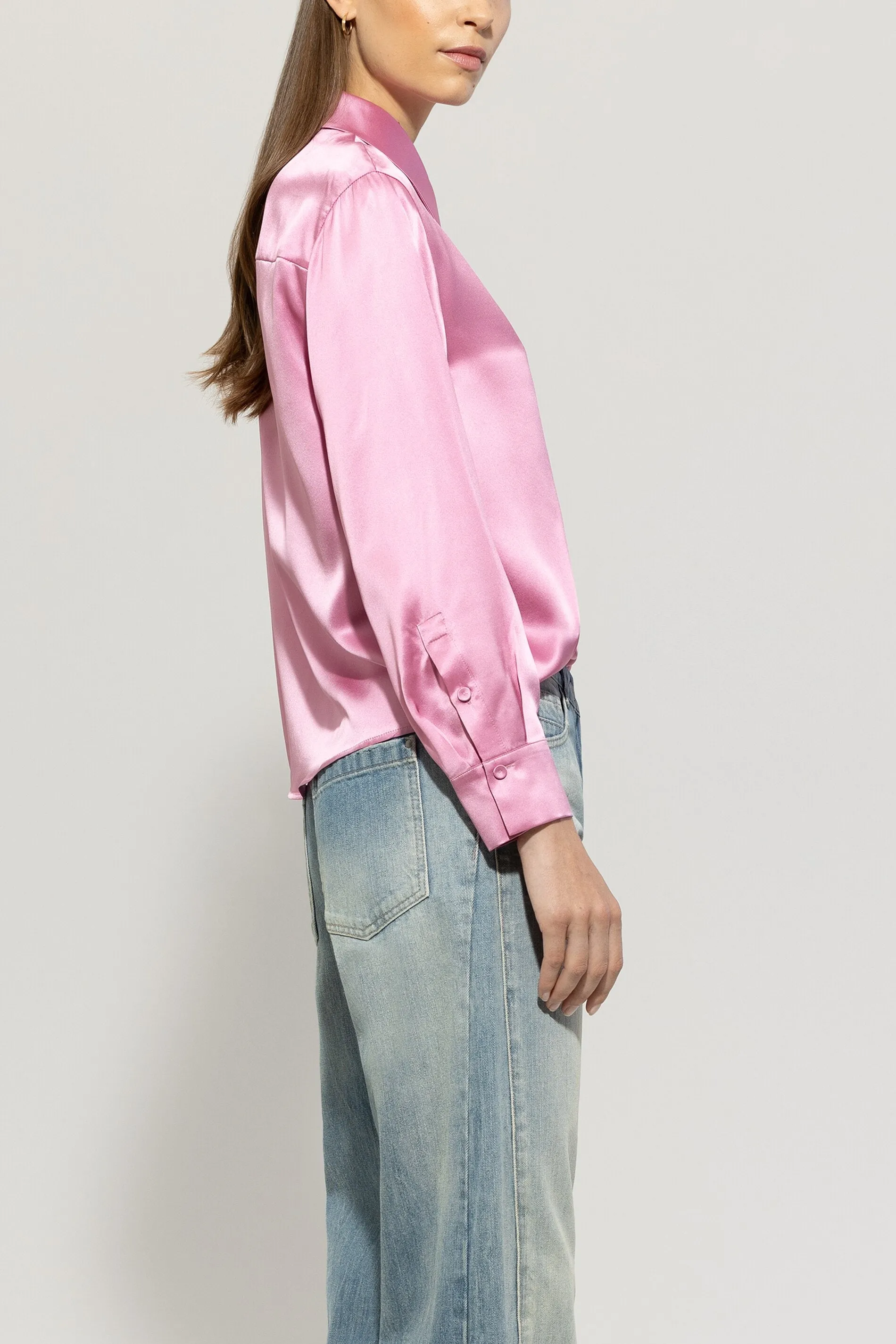 Timeless Chic Candy Pink Silk Blouse <span>218519/3752<span>