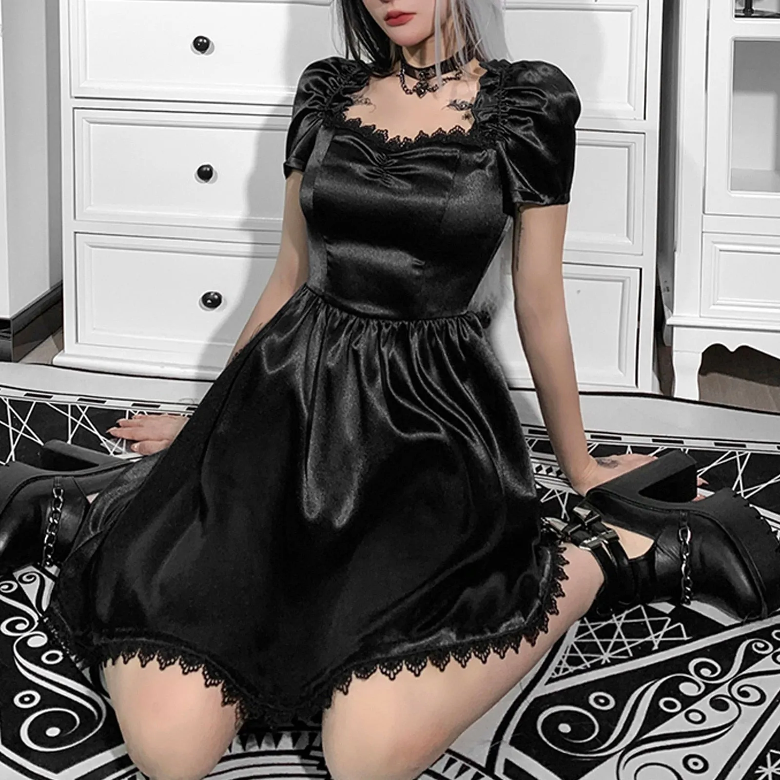 VenusFox Gothes Dark Elegant Lace Trim Gothic A-line Dress Vintage Women Ruched Front Puff Sleeve Mini Dress Autumn Fashion Slim Clubwear
